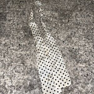 Black and white scarf Vintage Oscar Del La Renta